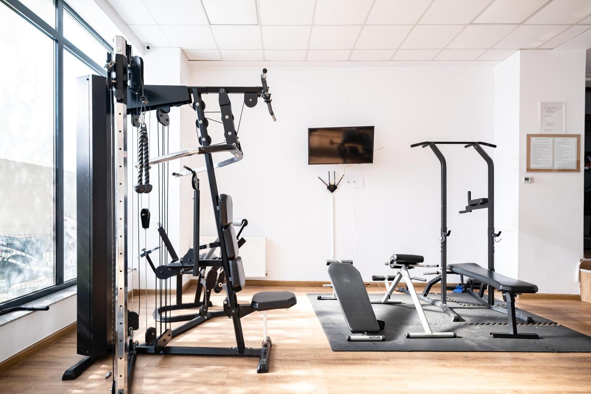 The Golden Studio - With Free Gym Bucharest Exterior photo
